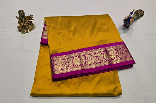 Nine and a half yards silk saree by Shreenivas silks PSSR015924